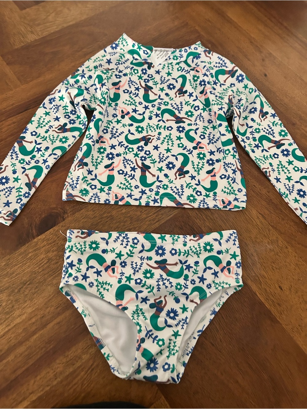 Girls' Long-Sleeve Mermaids Rash Guard Swim Set - White, Green & Blue